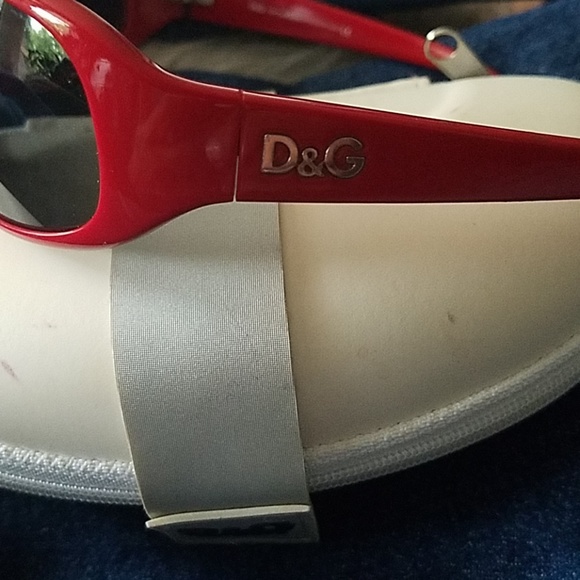 Dolce & Gabbana Sunglasses - Picture 5 of 7